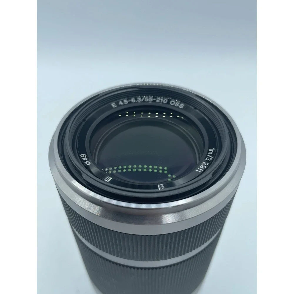 Sony E 55-210mm f/4.5-6.3 OSS Lens for Sony E-Mount Cameras Silver